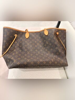 Louis Vuitton Neverfull GM Monogram Bag